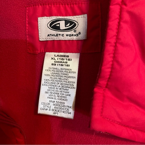 Athletic Works quilted zip jacket GUC size XL, color Moroccan Pink, cozy - Picture 2 of 9
